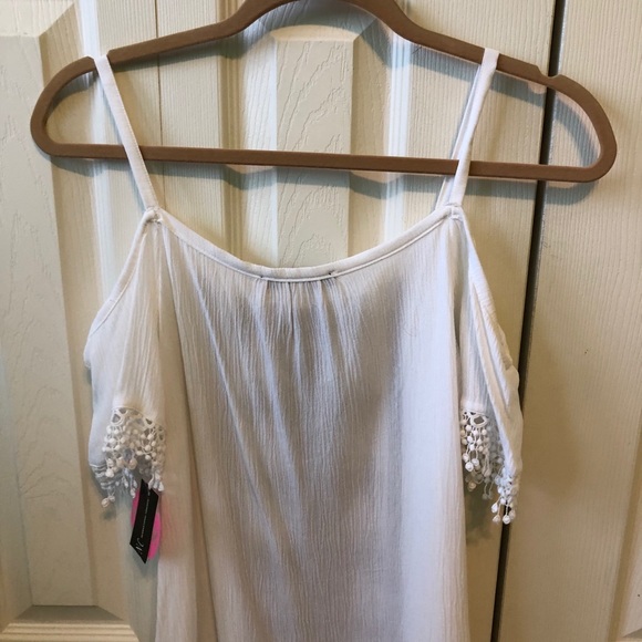INC White Summer Blouse - Picture 11 of 11